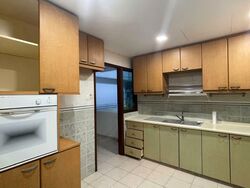 Hilltop Grove (D23), Condominium #558501401
